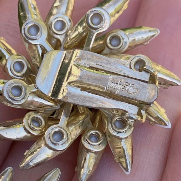 VTG Signed Judy Lee Milk Glass Rhinestone 1950s Clip On Earrings Evening Jewelry - Picture 8 of 13